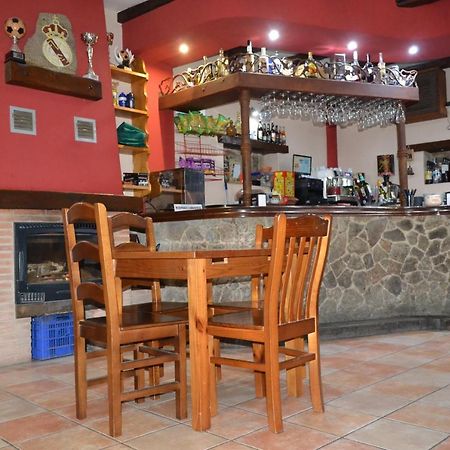 Hotel Rural Val Dos Pigarros Lubián Extérieur photo