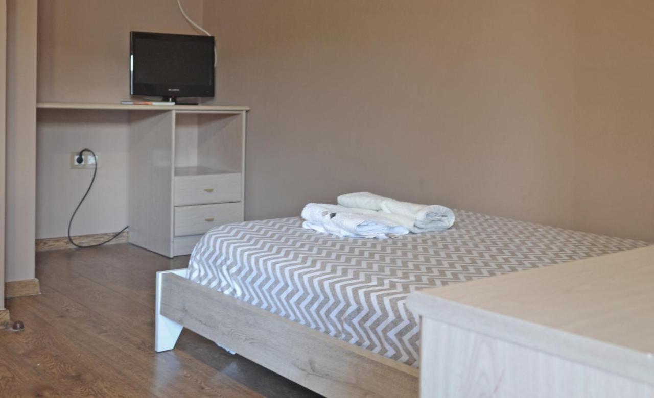 Hotel Rural Val Dos Pigarros Lubián Extérieur photo