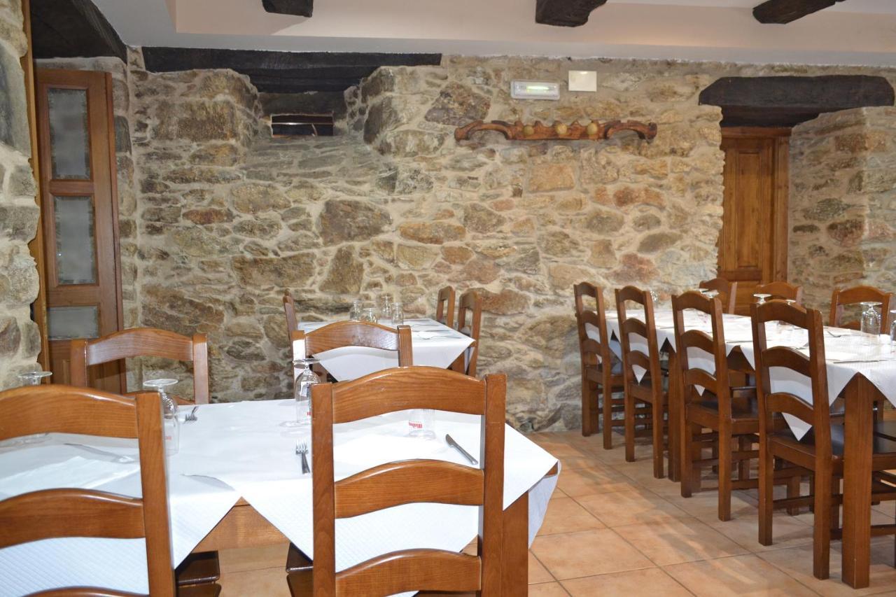 Hotel Rural Val Dos Pigarros Lubián Extérieur photo